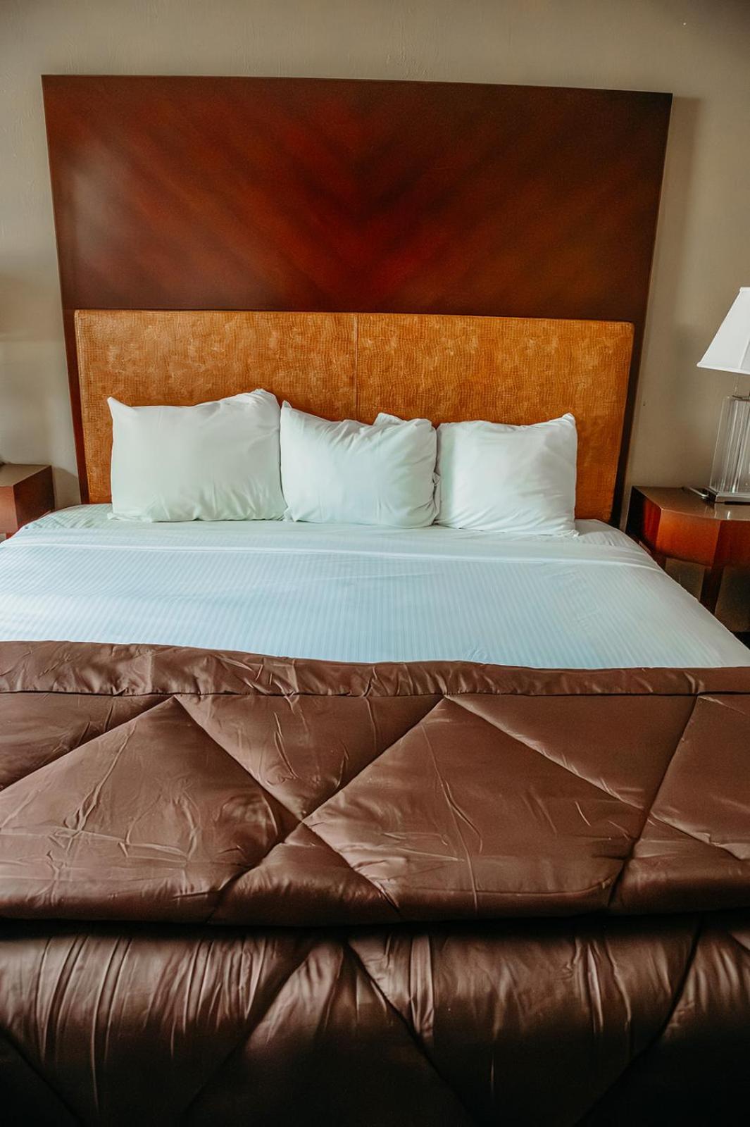 Country Garden & Suites Benton Eksteriør billede